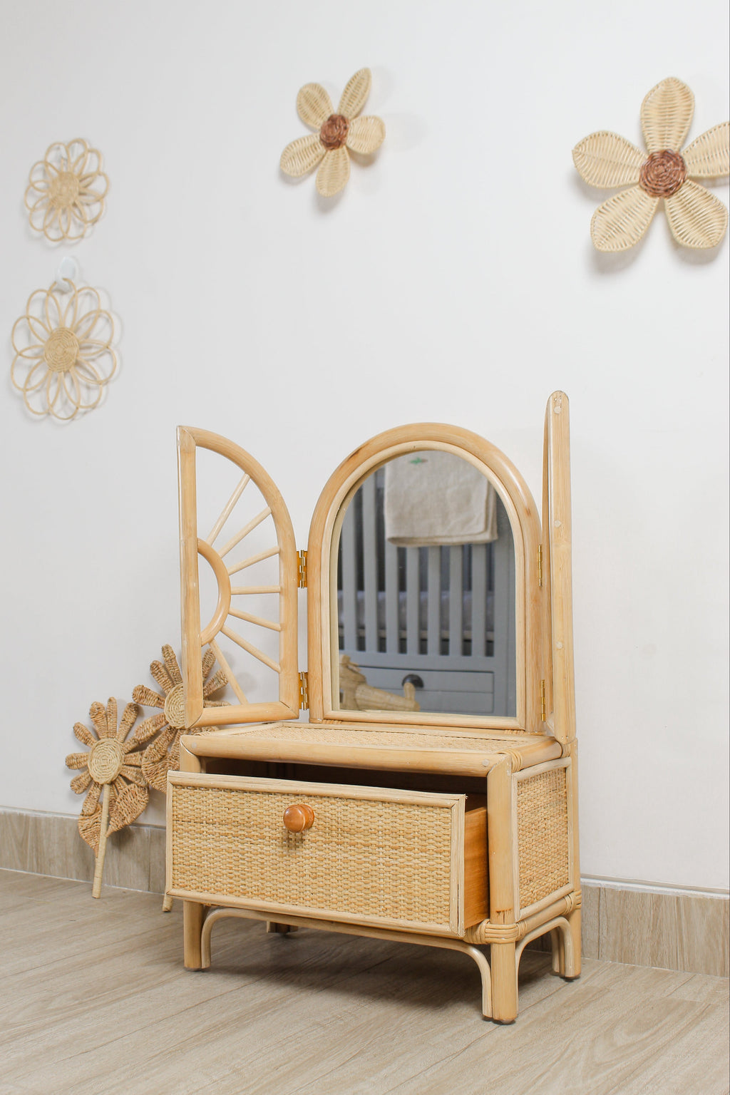 Sweet Bloom Rattan Flower Wall Art – Cute Boho Nursery & Girls Room Decor