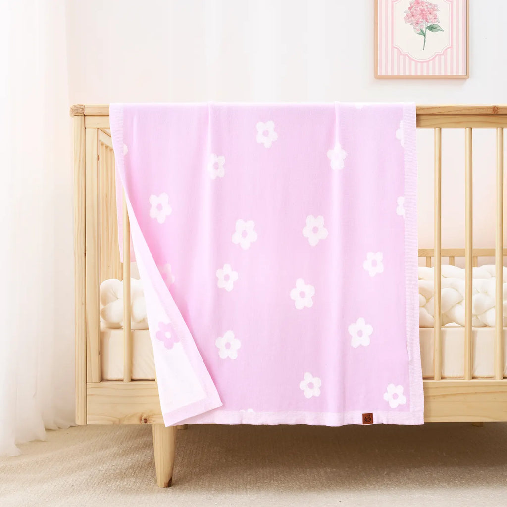 Daisy Jacquard Knit Baby Blanket – 100% Cotton Heirloom Receiving Blanket, OEKO-TEX Certified, Gender Neutral