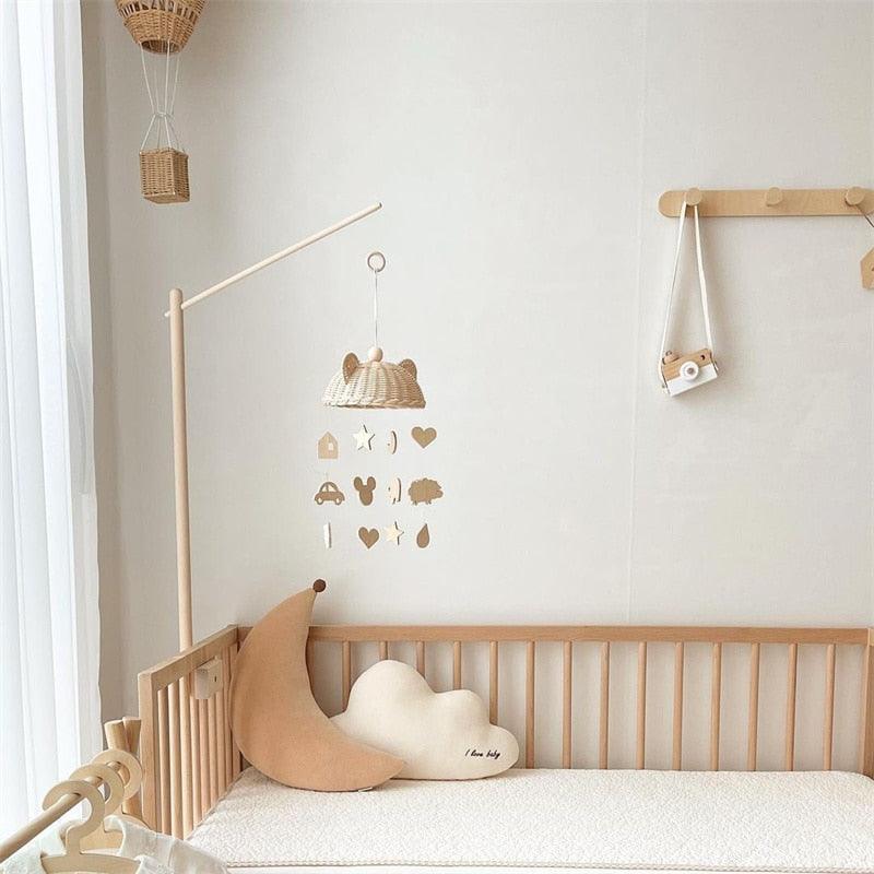 Wooden Cloud & Star Wind Chime for Nursery – Wall Hanging Ornament & Soothing Pendant Toy for Newborns